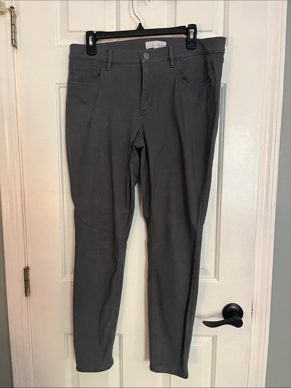 LOFT Slim Skinny Jeans in Charcoal Gray